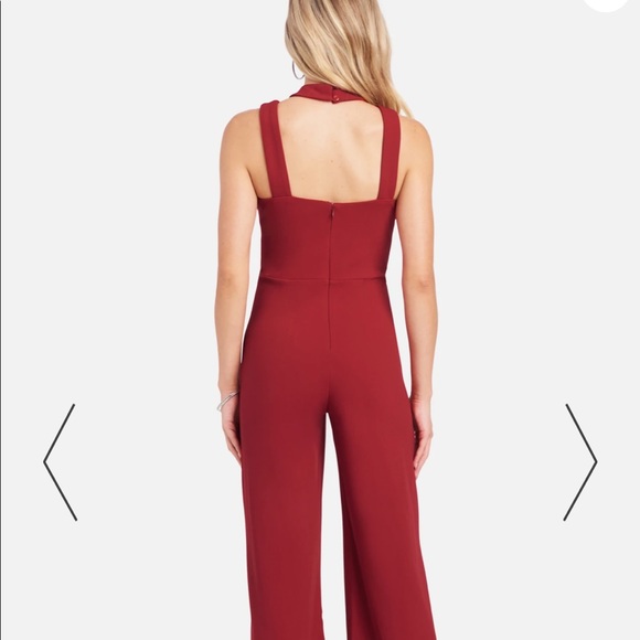❤️NWOT❤️ BEBE Red Halter Jumpsuit - Picture 3 of 4